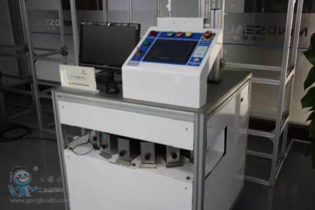 銘賽機器人-工博士